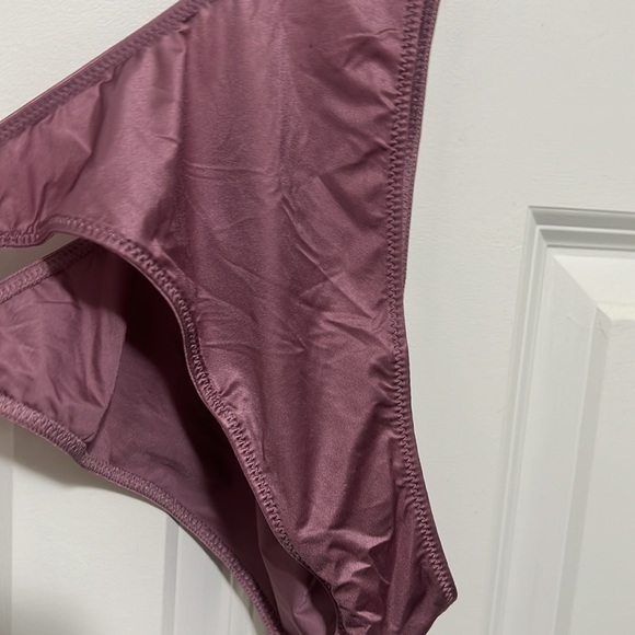 New with tag shine Victoria’s Secret Brazilian - Picture 3 of 3